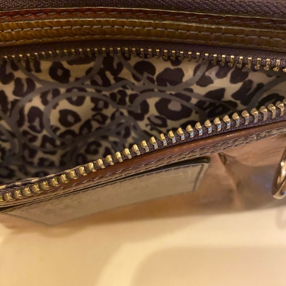 💜 Coach poppy wrislet with 2 hang tags 🏷️ 🏷️ 💜 - Picture 8 of 15